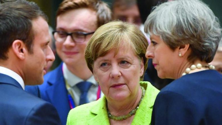 Pavarësisht kërcënimeve nga Merkel, Theresa May të shtunën shkon në Bruksel – me “ofertën e fundit” për Brexit