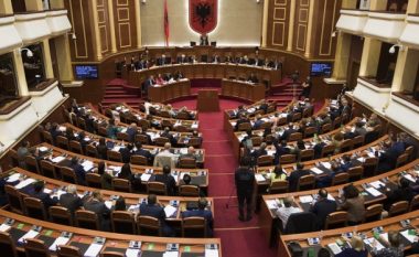 Mblidhet sot Kuvendi i Shqipërisë, opozita organizon protestë