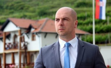 Simiq tregon nëse deputetët serbë do të largohen nga Kuvendi i Kosovës