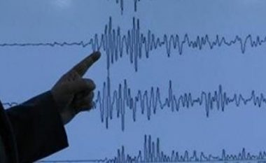 Tërmeti prej 7.3 shkallësh godet Indonezinë