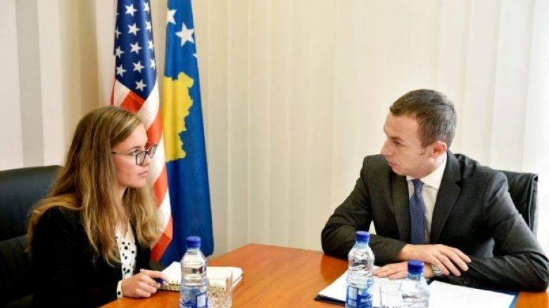 SHBA e interesuar të ndihmojë Kosovën për mbrojtjen e fëmijëve nga trafikimi
