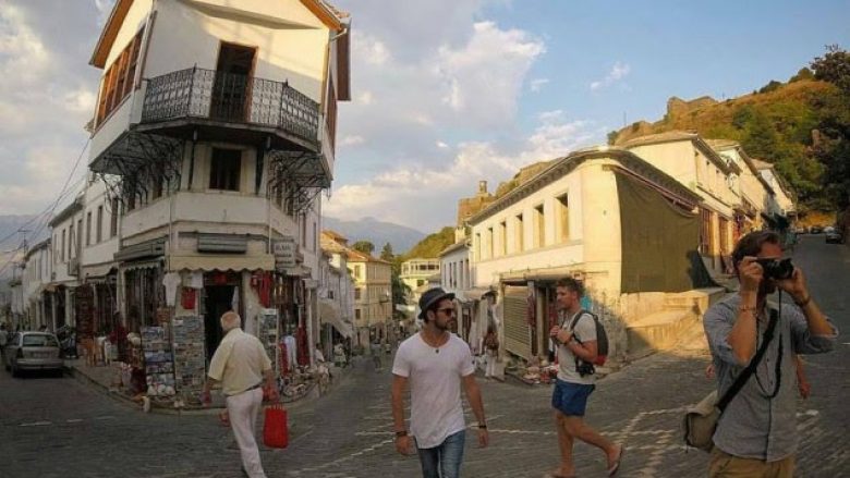 Numër i lartë i turistëve vizituan Gjirokastrën për 9 muaj