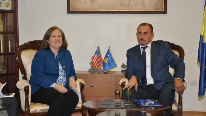 SHBA vazhdon mbështetjen për institucionet e zbatimit të ligjit në Kosovë