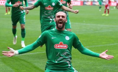 Vedat Muriqi shënon gol në barazimin e Rizesporit ndaj Sivassporit