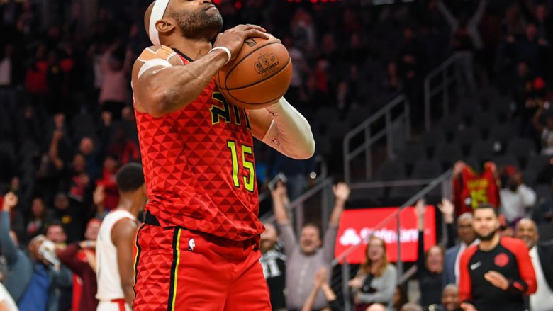 Nga “Alley-Opp” i Jaylen Brownit deri tek ngulitja fantastike e Vince Carter: Top-10 aksionet në NBA