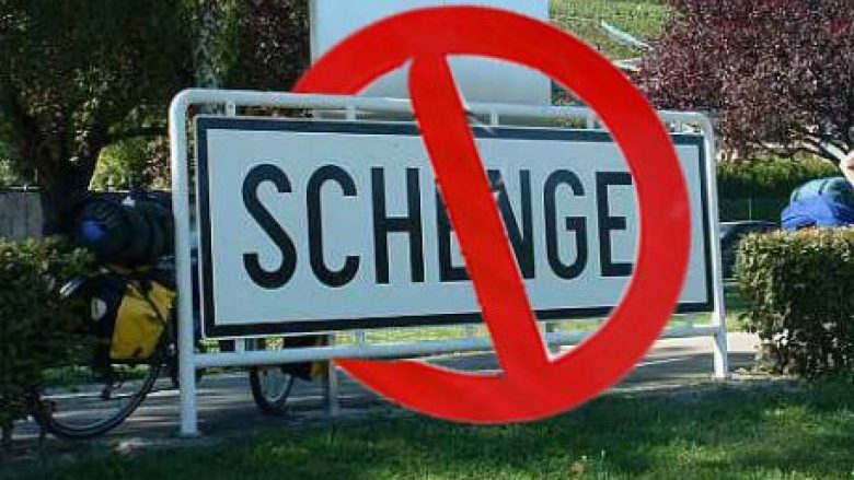 Ndalim i hyrjes në zonën Shengen deri në 5 vite – cilat janë pasojat në rast të shkeljes së rregullave gjatë udhëtimit pa viza?