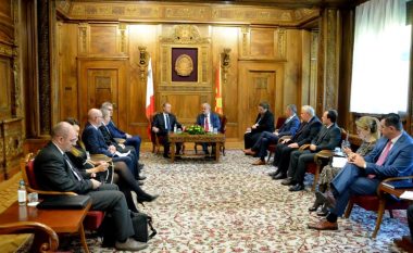 Xhaferi takohet me kryeministrin e Maltës, Joseph Muscat