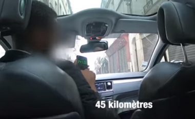 Taksisti deshi t’ua merr 250 euro për 45 kilometra vozitje, çifti tajlandez e bëjnë të pendohet shoferin në Paris (Video)