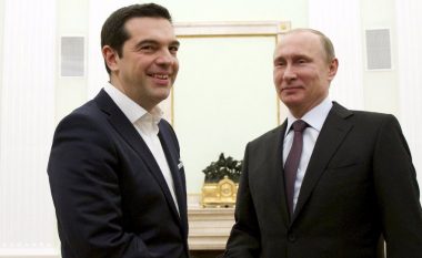 Putin pret Tsipras në Moskë, gati të tejkalojnë tensionet mes dy shteteve