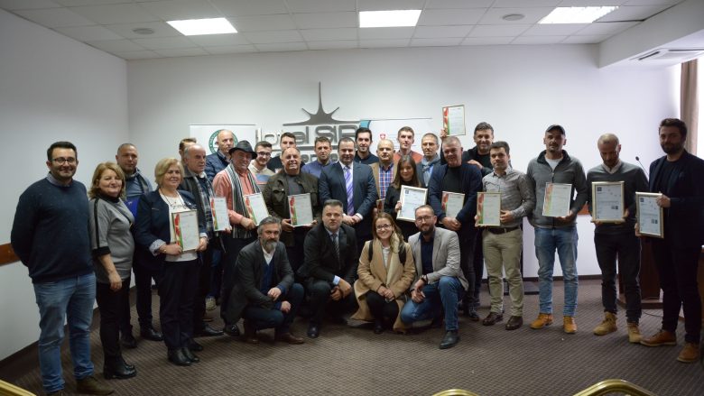 Certifikohen 25 kompani për bujqësinë organike