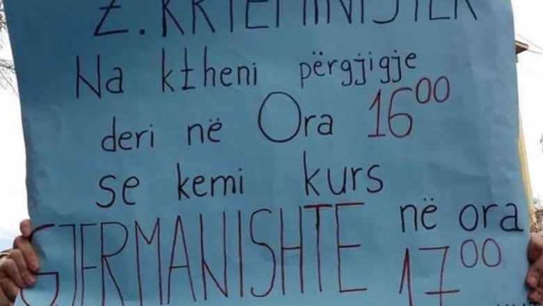 Pamje me dron nga protesta e studentëve në Tiranë (Video)