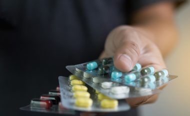 Marrja e drejtë e antibiotikëve: Vetëm kështu do t’i shmangni pasojat!