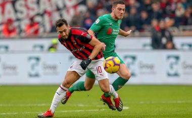 Milani shqyrton ofertën, Calhanoglu drejt RB Leipzig