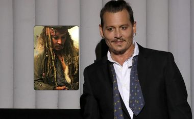 Edhe pse nuk do ta luajë më piratin, Depp vishet si Jack Sparrow dhe i viziton fëmijët e sëmurë me kancer
