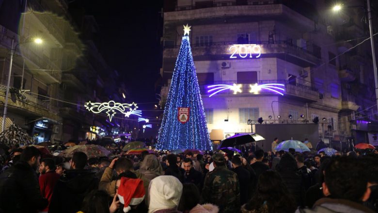 Pas 5 viteve gjakderdhje, Krishtlindja festohet edhe në Aleppo