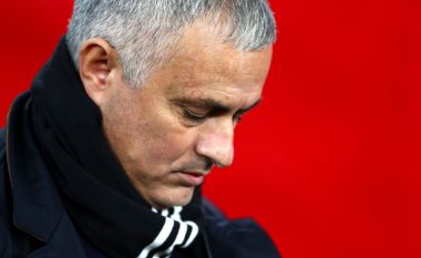 Pesë blerjet e 'çmendura' të janarit që mund ta shpëtojnë sezonin Jose Mourinhos te Manchester United 
