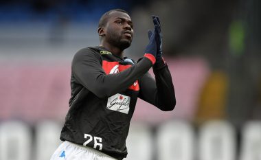 Besohet se Koulibaly ka nënshkruar kontratë të re me Napolin