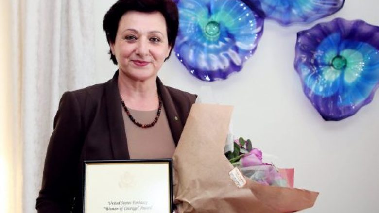 Lista me mësuesit më të mirë në botë, mes tyre edhe një mësuese nga Shkodra
