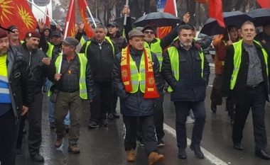 “Maqedoni Bllokon” sot bllokon rrugën Kërçovë-Ohër