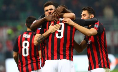 Milani i rikthehet fitores pas katër ndeshjeve, triumfon mes vështirësive ndaj Spalit