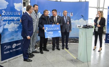 Aeroporti “Adem Jashari” shpërblen udhëtarin e 2 miliontë