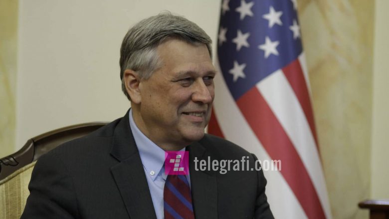Ambasadori amerikan: Viti 2019 duhet të jetë viti i marrëveshjes përfundimtare Kosovë-Serbi