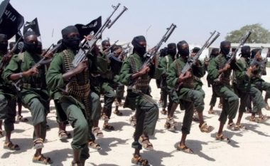 Në 6 sulme ajrore në Somali vriten mbi 60 ekstremistë