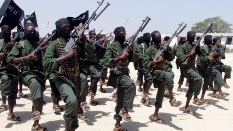 Në 6 sulme ajrore në Somali vriten mbi 60 ekstremistë