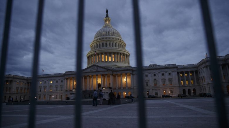 Çfarë do të thotë “mbyllje e pjesshme e qeverisë” në SHBA dhe cili do të ishte ndikimi jashtë vendit?