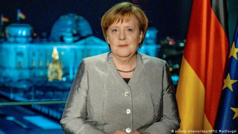 Merkel, për krizat ndërkombëtare: Gjermania të marrë më shumë përgjegjësi