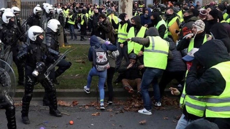 Protesta edhe në Bruksel, 400 të arrestuar
