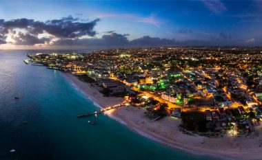 Jetë e ëmbël në Barbados, vend i përsosur për të përjetuar momente të paharrueshme