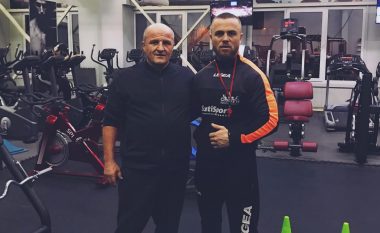 Egzon Shkololli trajnon në ‘CrossFit’ biznesmenin e njohur nga Peja, Ekrem Lluka