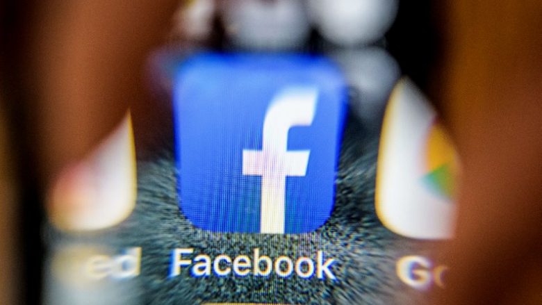 Italia dënon Facebookun, shkak përdorimi i të dhënave për qëllime komerciale