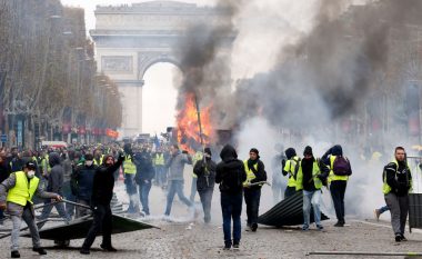 Franca do t’i dënoj protestat pa leje pas ngjarjeve nga ‘Jelekët e Verdhë’