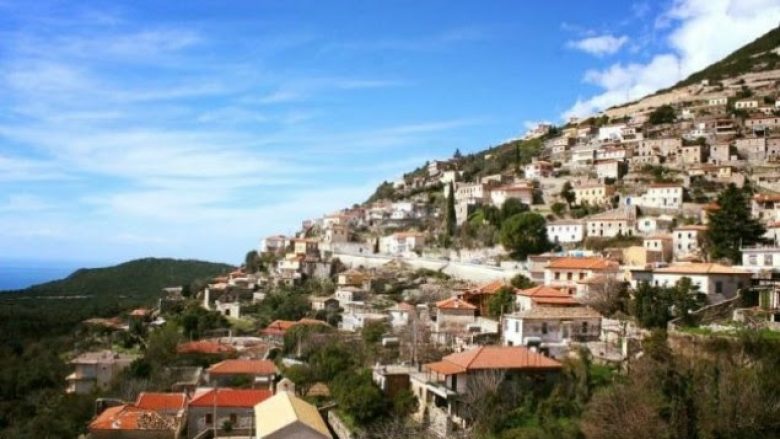 Himara vlerësohet në Londër për ruajtjen e banesave tradicionale