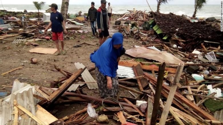 Rritet numri i të vdekurve nga cunami dhe vullkani në Indonezi