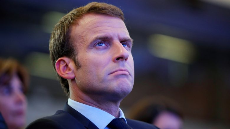 Macron do t’i drejtohet sonte kombit, pritet të shpallë një sërë masash