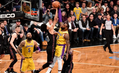 As 36 pikët e LeBron Jamesit nuk e ndihmojnë Lakersin, pësojnë humbje ndaj Netsave