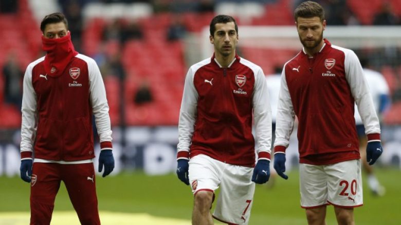 Arsenali jep njoftimet e fundit rreth lëndimeve – Mustafi kthehet këtë javë, Mkhitaryan mungon një muaj e gjysmë