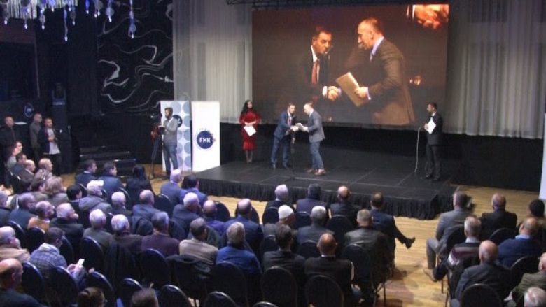 Qeveria do të ndajë 300 mijë euro për Federatën e Hendbollit