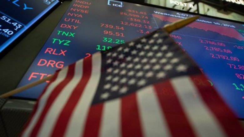 Vazhdon rënia e tregjeve amerikane