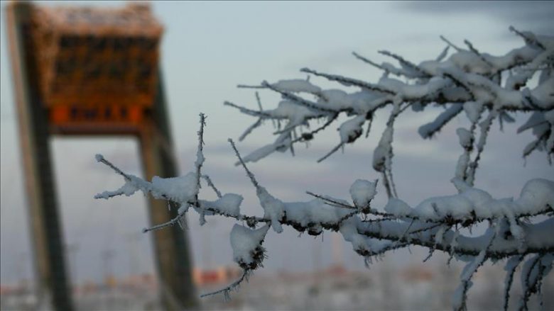 Pamje dimri nga Salekhard, qytetin rus ku akulli qëndron 200 ditë në vit (Foto)