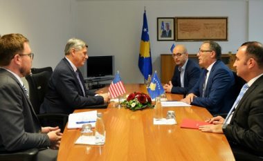 Hamza-Kosnett diskutojnë për bashkëpunimin Kosovë-SHBA në ekonomi dhe financa