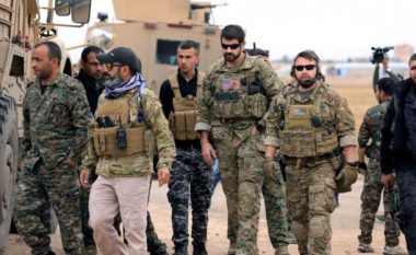 Tërheqja e SHBA-së nga Siria, armët e ushtrisë mund t’u mbeten kurdëve