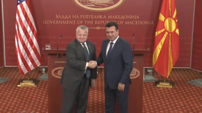 Zaev: Maqedonia mbetet e përkushtuar në anëtarësimin e Maqedonisë në NATO dhe BE