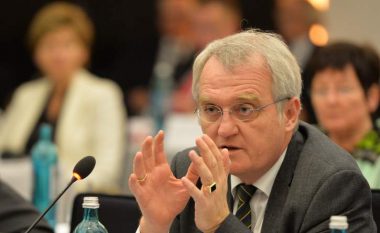 Zëvendëspresidenti i PE-së: Korrigjimi kufirit s’është ide e mirë