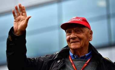 Niki Lauda lirohet nga spitali