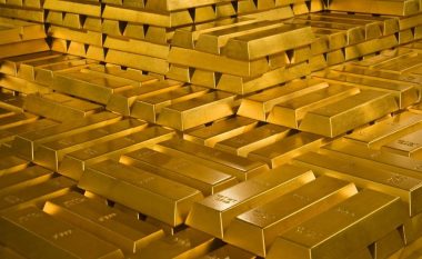 U munduan të kontrabandojnë 200 kilogramë shufra të arit që kapin vlerën e 8.4 milionë dollarëve, arrestohen nga policia japoneze (Foto)