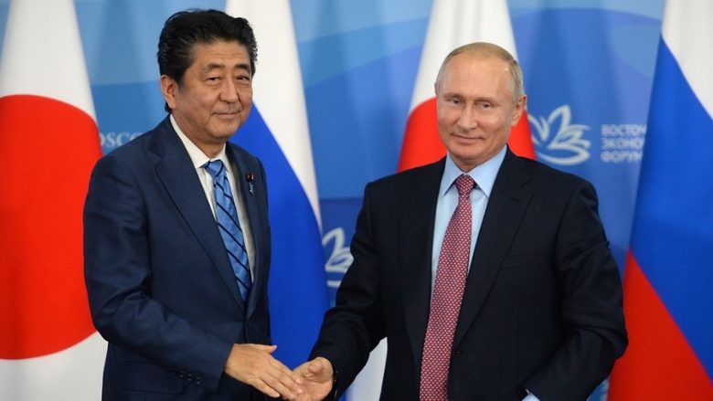 Abe takim me Putinin, diskutime për ishujt Kuril